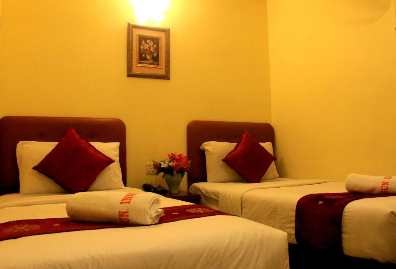 Sun Inns Meru Raya Ipoh Exterior foto